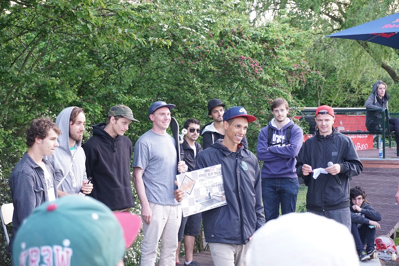 Paco Elles a gangné la Best Trick Session skatedeluxe