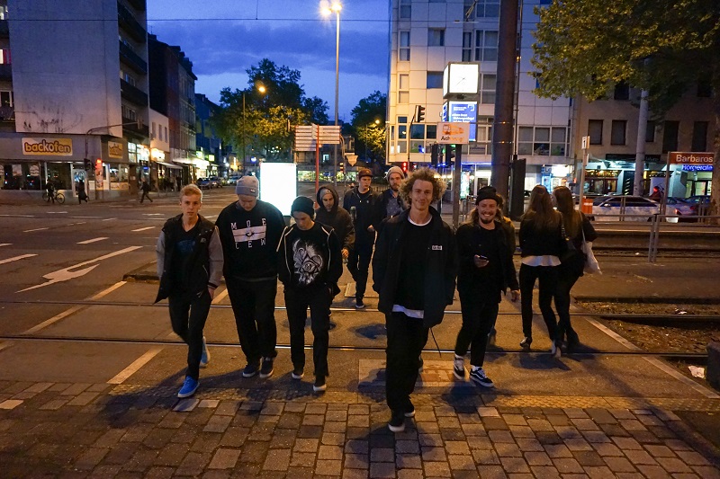 Die skatedeluxe Gang unterwegs in Köln