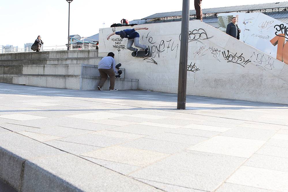 Kevin Ozcan - Wallride - SK8DLX Homerun T-Shirt