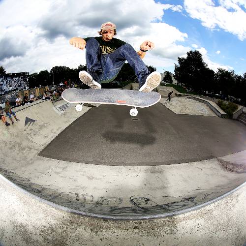 Ryan Decenzo FS Flip