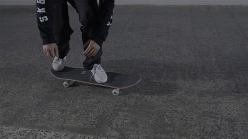 Skateboard Trick Kickflip Position des Pieds