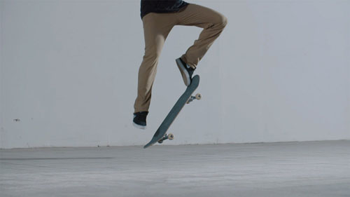 Skateboard Trick SW Kickflip / SW Heelflip