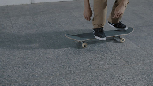 Skateboard Trick Varial Heelflip Fußstellung
