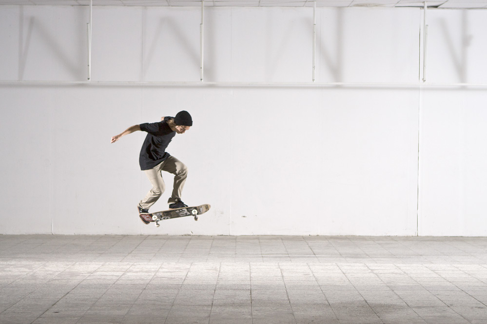 Skateboard Trick 360 Pop Shove-It