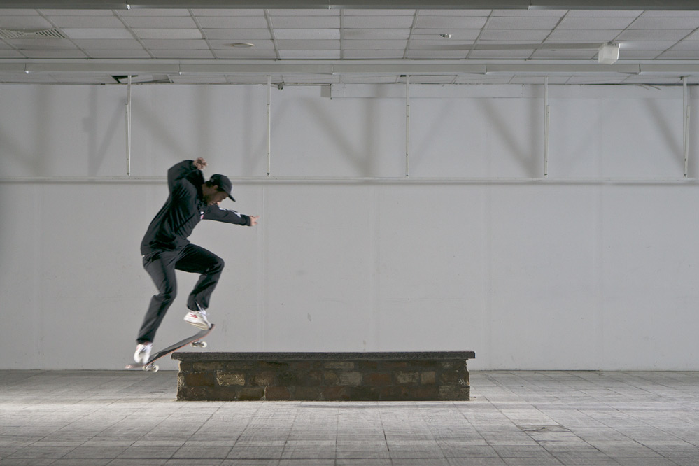 Skateboard Trick - BS Noseslide