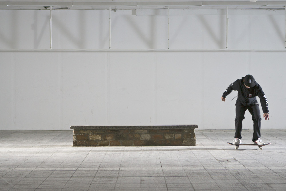 Skateboard Trick BS Tailslide