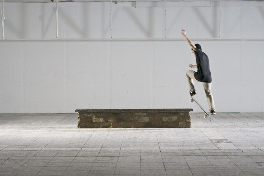 Skateboard Trick FS Smithgrind