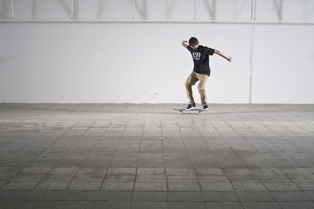 Skateboard Trick Hardflip