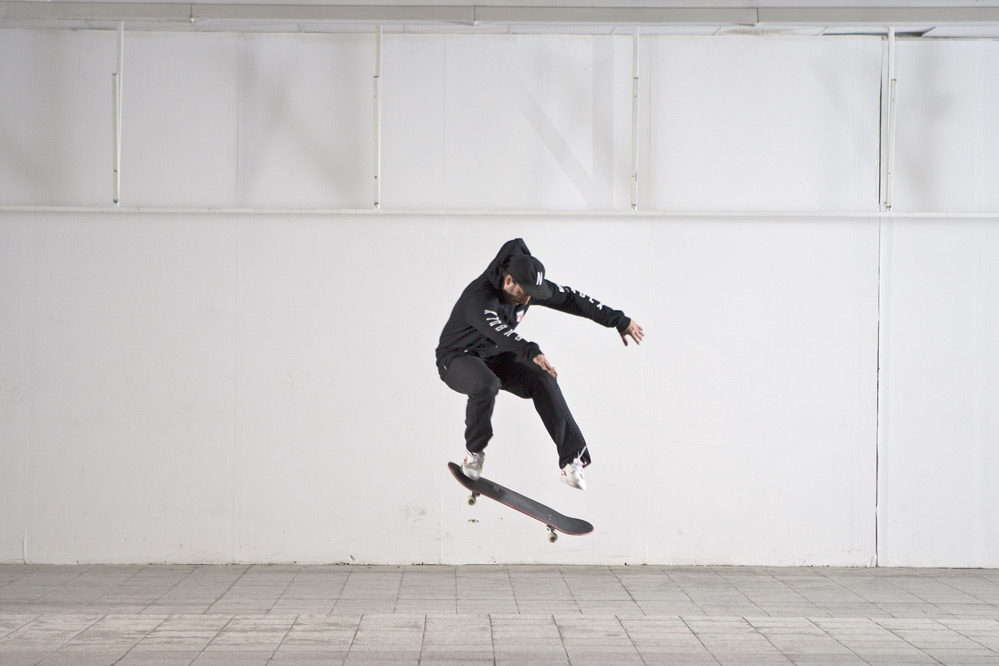 Skateboard Trick Heelflip