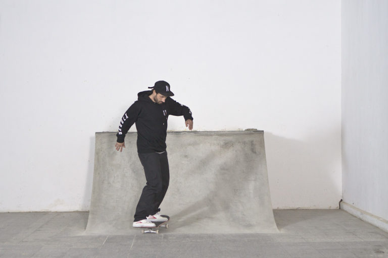 How to Pivot to Fakie Skateboard Trick Tip skatedeluxe Blog