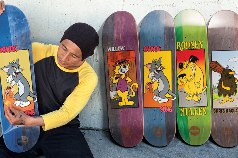 vans tom and jerry skateboard