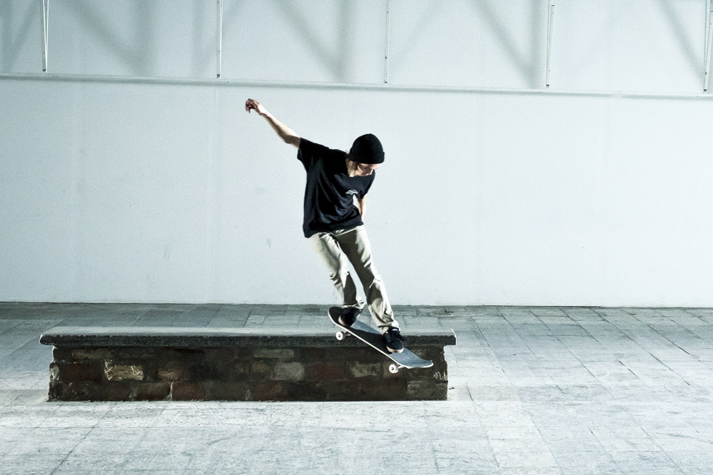 Ben Dillinger - Skateboard Trick Curb
