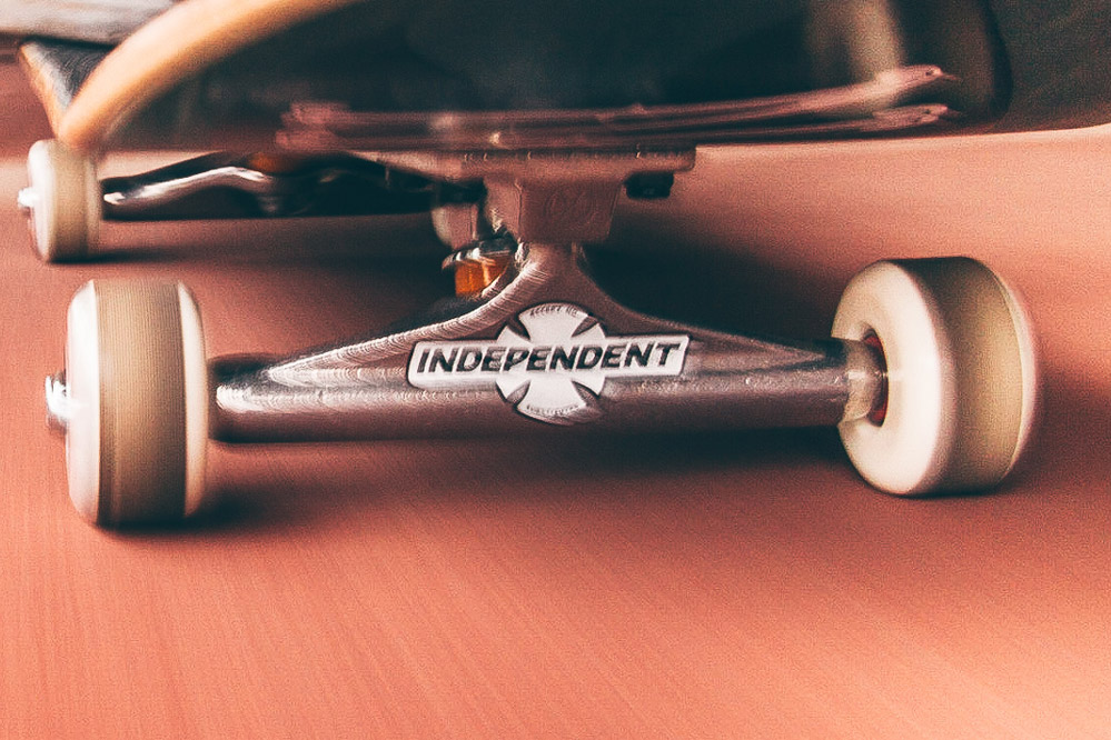 Skateboard Trucks