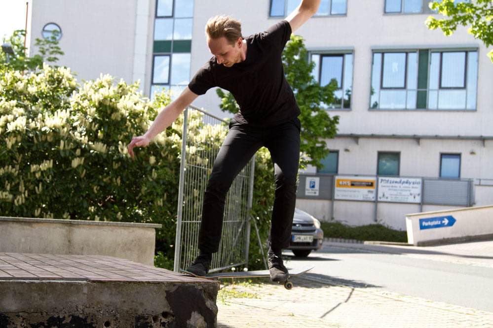 Plan B BLK ICE Deck Noseslide Plan B BLK ICE Deck Noseslide