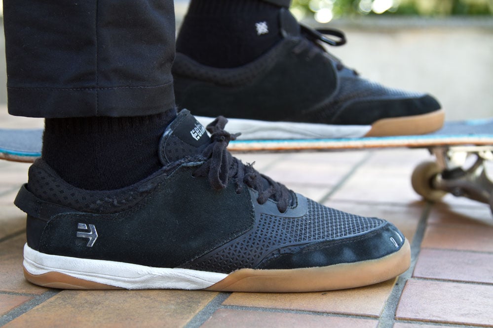 etnies helix shoes