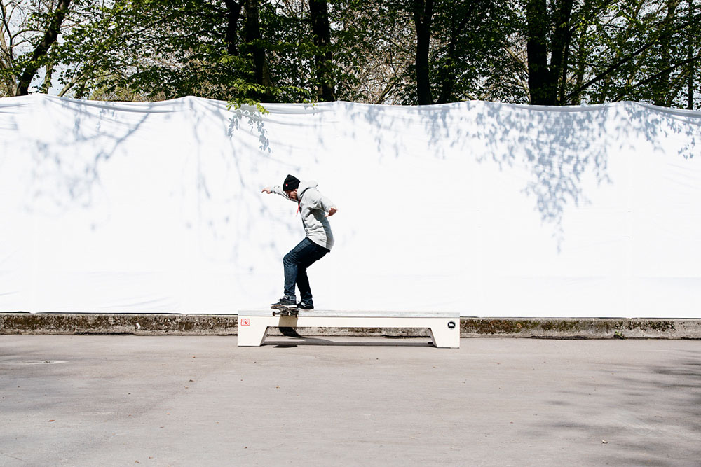 Skateboard Trick Kickflip Noseslide