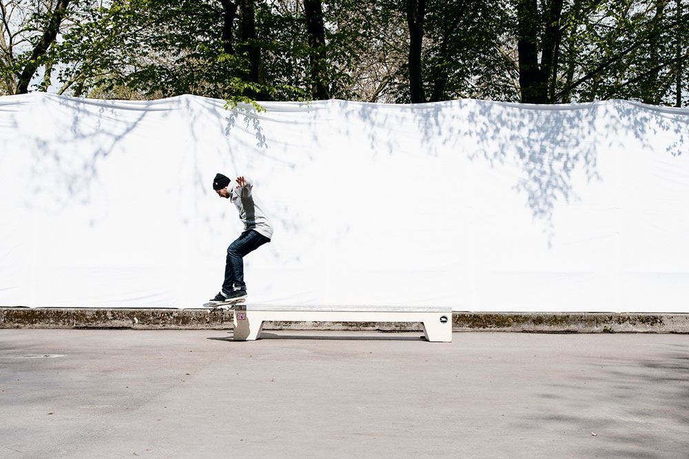 Skateboard Trick Kickflip Noseslide