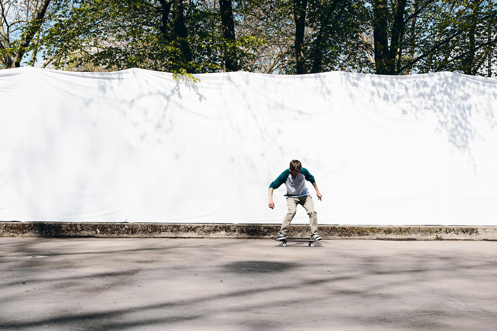 Skateboard Trick Nollie Treflip