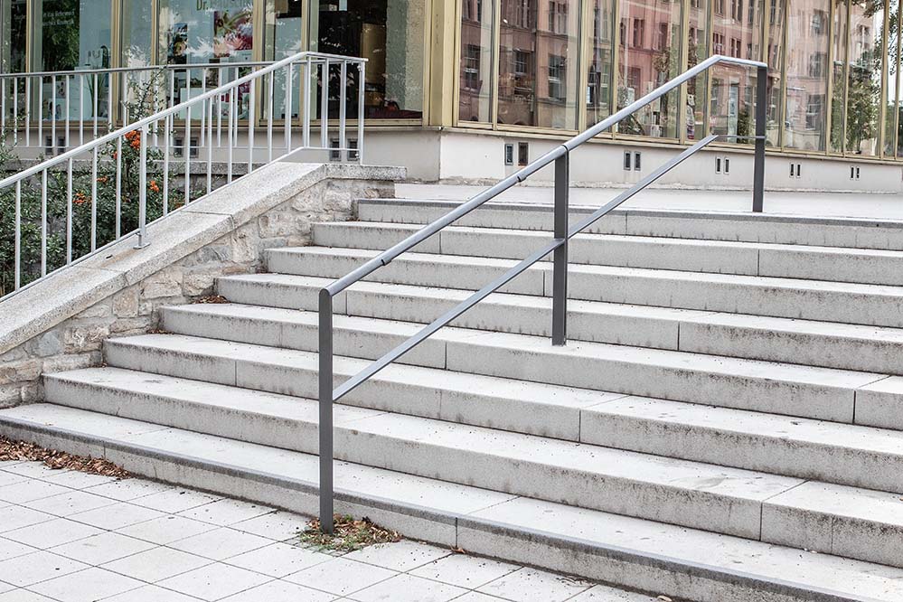 Handrail Skateboarding