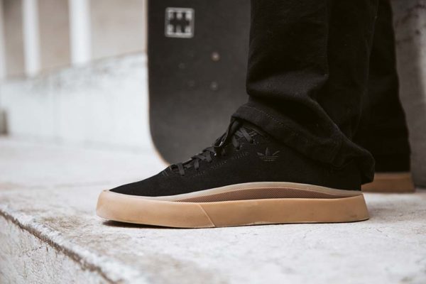 adidas originals sabalo suede