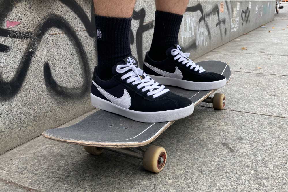 nike sb bruin on feet