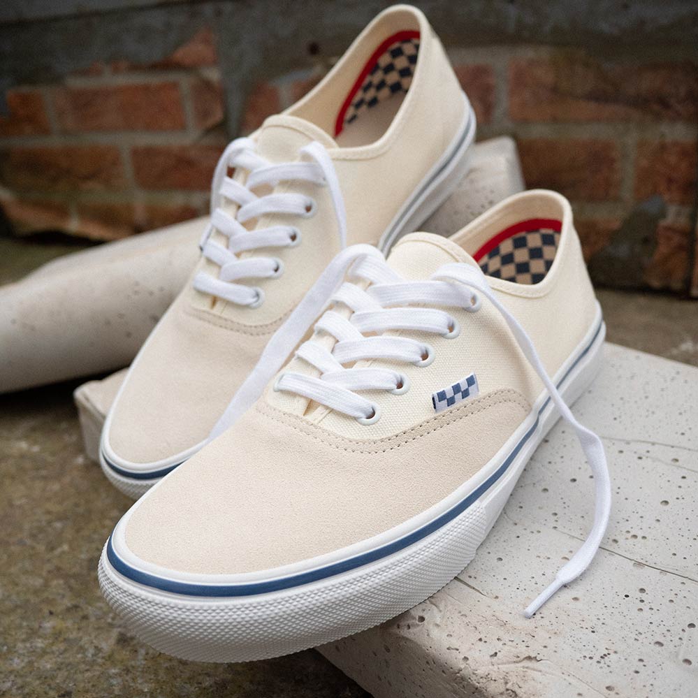 vans skate white