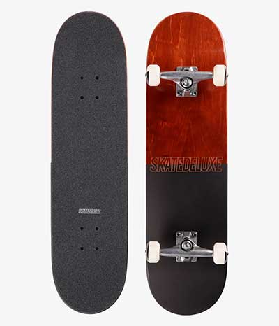 skatedeluxe Medio 8.25" Complete Skateboards