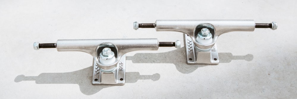 Skate trucks