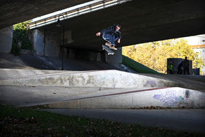 cOLLAPSe Skateboards Matt Debauché Shifty Kickflip