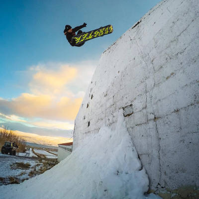 Lobster Team Eiki Helgason Tailgrab to Fakie Lobster Team Eiki Helgason Tailgrab to Fakie