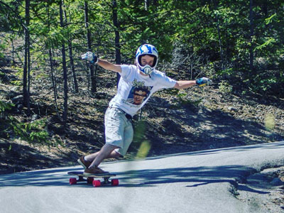Rayne Longboards Stand Rayne Longboards Stand