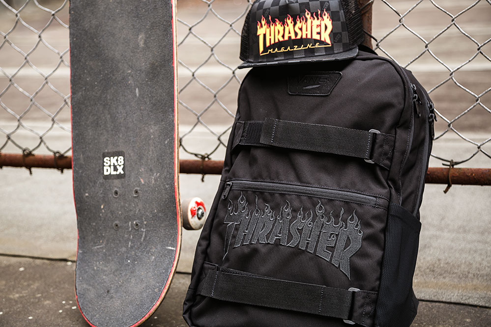 vans x thrasher authentic iii black backpack